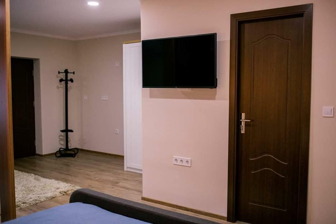 Casa Claudia Hotel Sangeorgiu de Padure Exterior foto